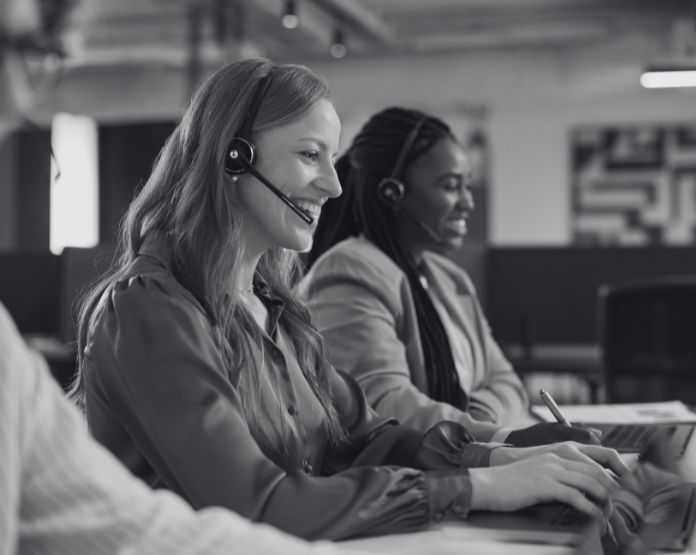 Customer service call centre person for More IQ